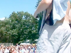 Hottest Japanese model in Crazy Public, Striptease JAV video