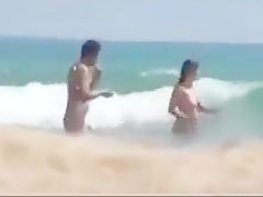 Crazy Amateur, Beach xxx clip