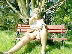Horny Amateur, Outdoor sex video
