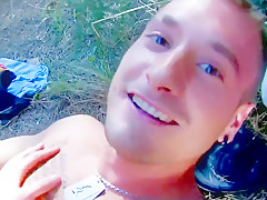 Amazing Fingering, Outdoor sex video