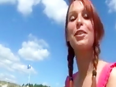 Crazy Beach, Outdoor porn scene