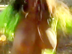 Amazing Public, Outdoor xxx scene