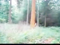 Amateur - redhead babe big bottle fucking in the woods