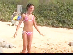 Nude beach - college girl photo shoot   pee