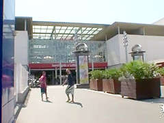 Tamara Dix in Public Milf Casting - Leche69