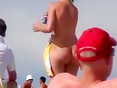 Nude beach - trophy wife showoff dogging -filmed