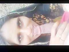 Fucking neighbour bhabhi in the open field