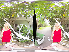 MilfVR - Prowling Cougar