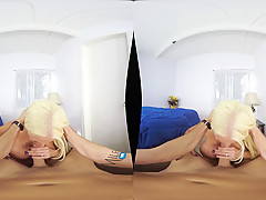 MilfVR - Prowling Cougar