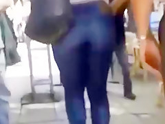 Candid amazing ass in thight jeans and high heels