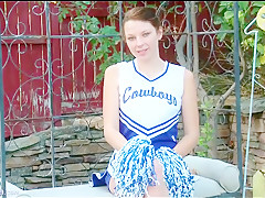 Chloe Love - KarupsHA