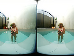 Tattooed Blond Asian Girl Hot Water Play - VRPussyVision