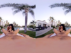 Jackie Wood in Happy Ending - VRBangers