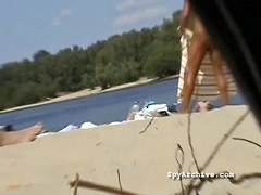 Candid shots of exposed girlfriends at the beach