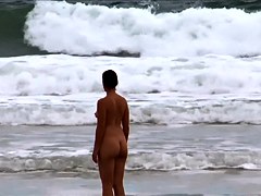 Real female nudist is spied with naked ass on the beach