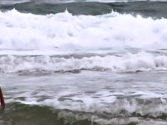 Real female nudist is spied with naked ass on the beach