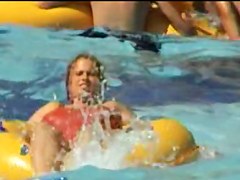 Spy cam of our kinky hunter is working on the beach