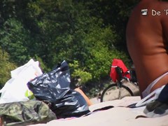 Beach hunter voyeurs girls shaking tits and nude asses