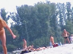 Real nudist beach hidden cam chicks