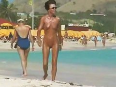 Sexy chicks are being filmed on the beach