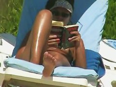Sexy amateur hidden beach voyeur video