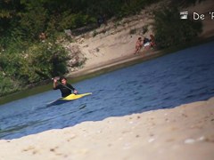 A great butt is starring in this playful candid beach voyeur video