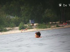 Candid beach shots with naked hot babes