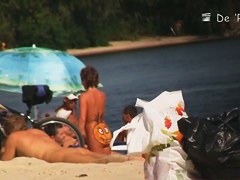 A nude beach voyeur films a funny girl with a pineapple painted on her ass