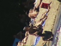 Beach voyeur spy cam petite brunette