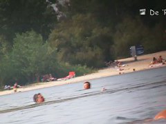 Naked bodies, naked boobs and pussy in this nude beach video