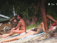 Nude beach voyeur video demonstrated cocks and pussies