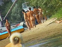 An excellent spy cam nude beach voyeur video