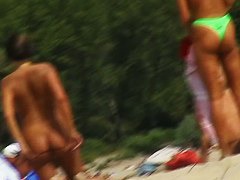 Hot naked girls on nude beach caught on candid cam