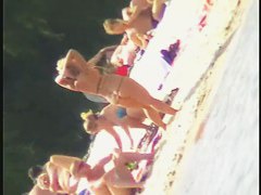 Hidden voyeur camera takes a look around the beach