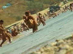 Sexy naked people in a beach spy voyeur video