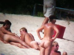Bubble butt bunny filmed by a nudist beach voyeur