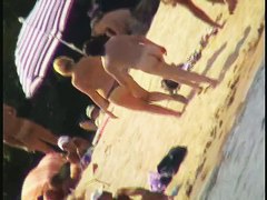 Naked bimbos at the beach on beach voyeur spy cam video