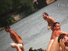 Voyeur beach shots of amateur people sunbathing nude