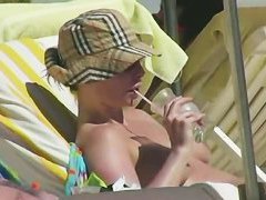 Hot and sexy voyeur beach video of many beautiful women