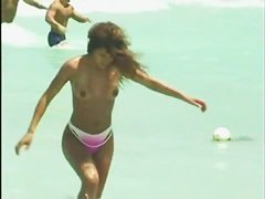 Gorgeous brazilian chicks beach voyeur vid