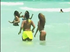 Gorgeous brazilian chicks beach voyeur vid
