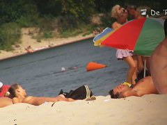 Sexy, all natural babes and their boyfriends at the nudist beach