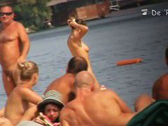 Sexy, all natural babes and their boyfriends at the nudist beach