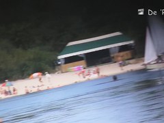 Thrilling beach voyeur scenes of sexy naked people
