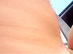 Puttana scopata all' aperto