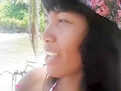 Heather deep gets caught giving deepthroat throatpie outdoor on beach