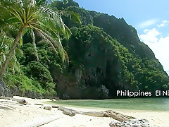 Beach Angels Nishida Mai in El Nido