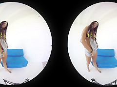 Vacationing Hottie Ends Up Naked