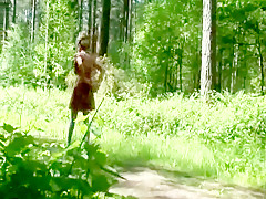 LADY SONIA Public stripping &amp; peeing outdoors