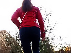 Nice ass in the park